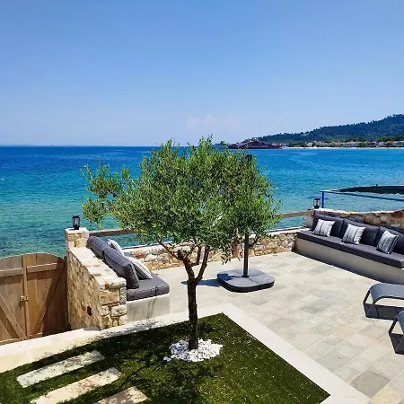 بيت للعطل Aura Di Mare Luxury House