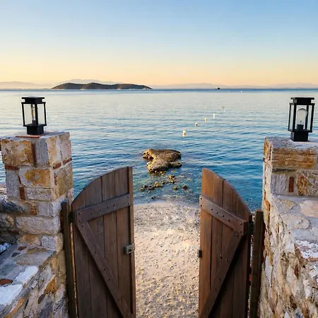 Aura Di Mare Luxury House